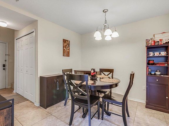 4th image of 2801 Chancellorsville Dr APT 836