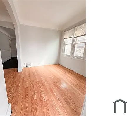 4 bed, 1300 sqft, $1,350 — Photo 3