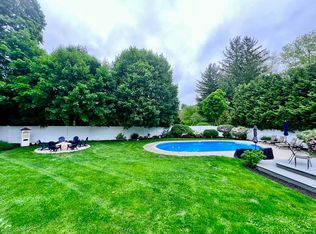 80 W Rocks Rd, Norwalk, CT 06851