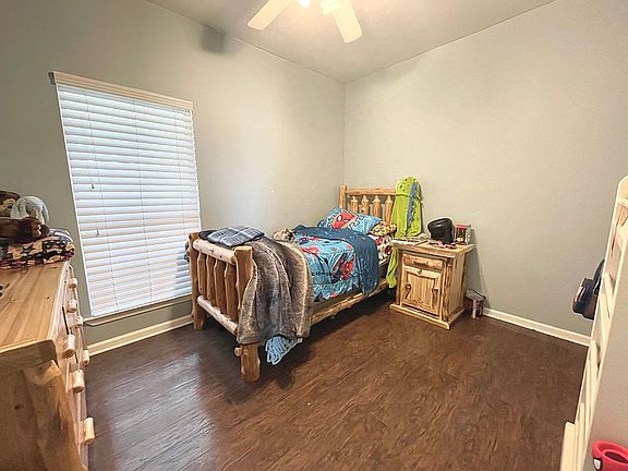 2nd image of 34547 Gravesbriar Dr
