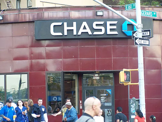 Sold by Key Real Estate Services, LLC | media 20