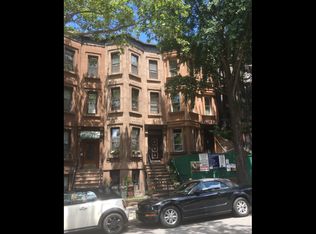 657a De Graw St., Brooklyn, NY 11217