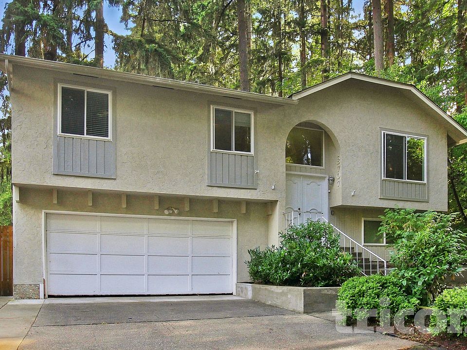 1st image of 18707 SE 268th St