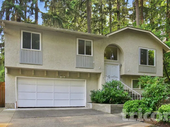 18707 SE 268th St, Kent, WA 98042