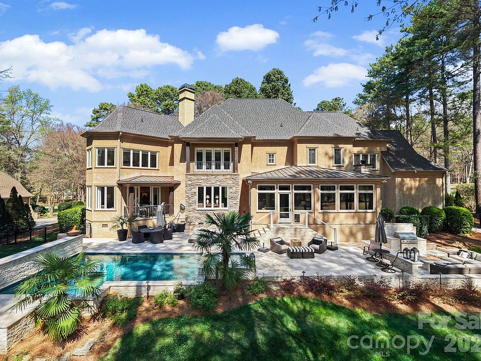 1st image of 129 Marstons Mill Dr