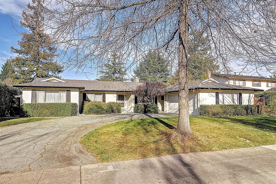 1st image of 731 Christine Dr