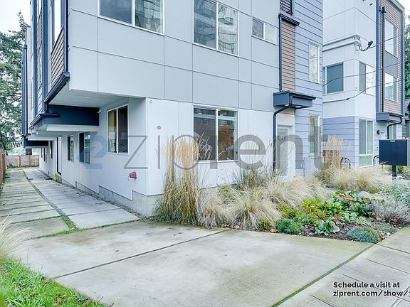 3rd image of 1424A 24th Ave #A
