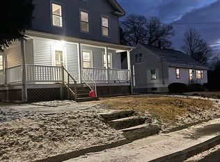 41 Pine St, Ware, MA 01082