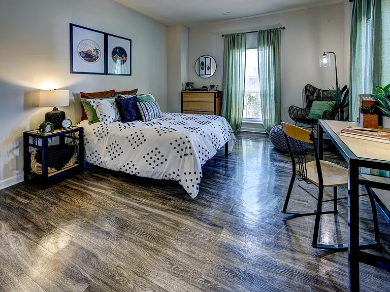Peninsular Place Apartments — Photo 29