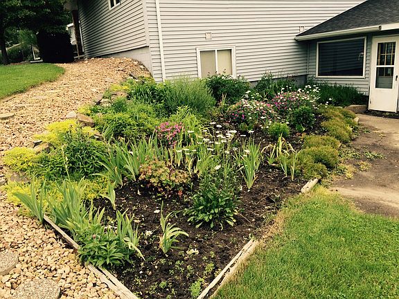 4th image of 2393 Wildwood Cir