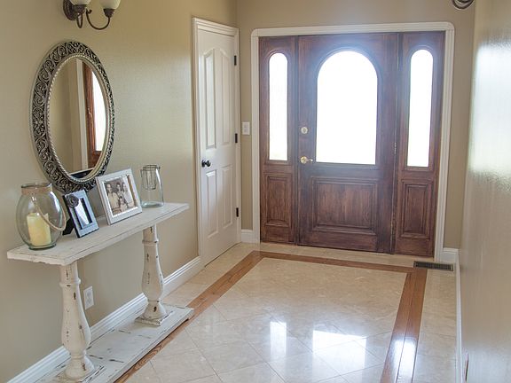 4th image of 151 Dove Dr