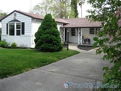 2nd image of 2152 Stacia Way