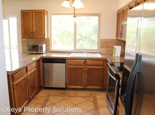 6905 Vivian Dr NE, Albuquerque, NM 87109