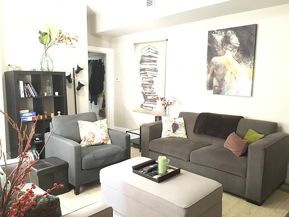 2nd image of 1527 Spruce St APT 34