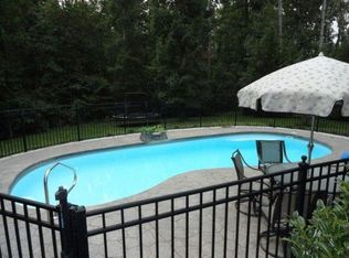 14561 Sarum Ter, Midlothian, VA 23113