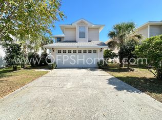 107 Defiance Dr, Destin, FL 32541