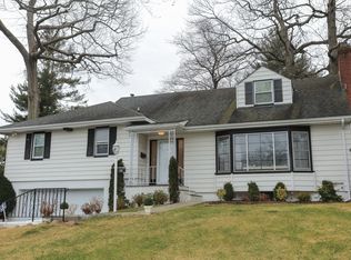 141 Woodlawn Ave, New Rochelle, NY 10804