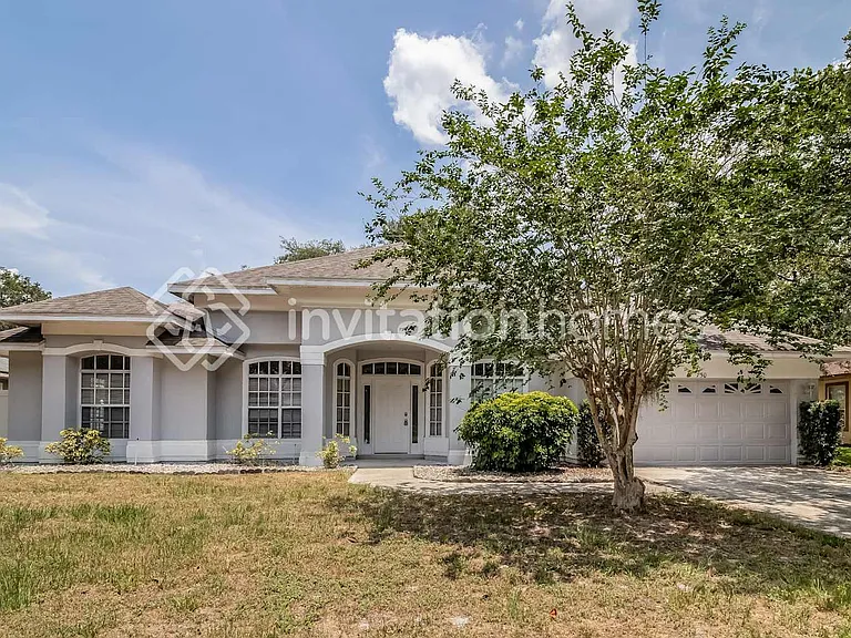 750 W Artesia St — Photo 1
