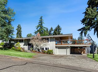 1003 Laurel Ct, Fircrest, WA 98466