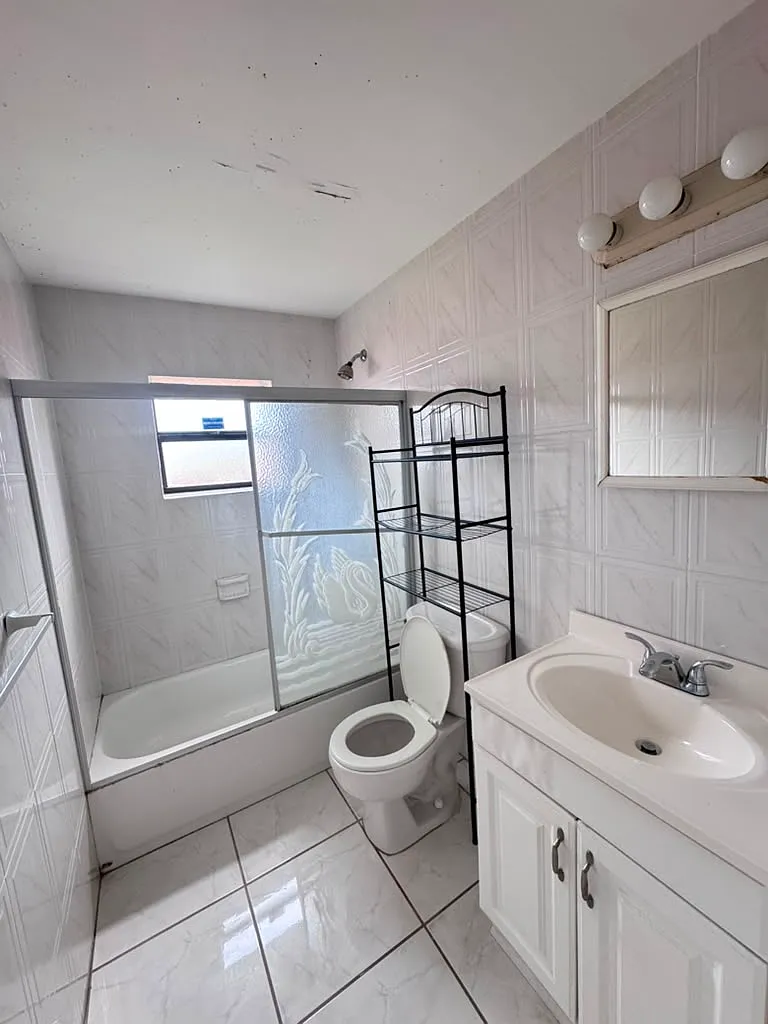 1 bed, 800 sqft, $1,600 — Photo 4