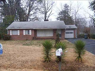 1st image of 736 Fairwood Dr