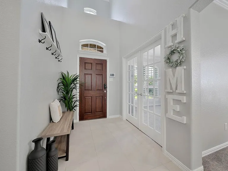 26028 Hasting Ridge Ln — Photo 2
