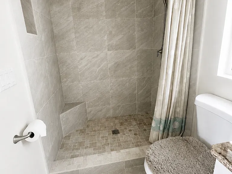 1171 Rordon Ave #1 — Photo 6