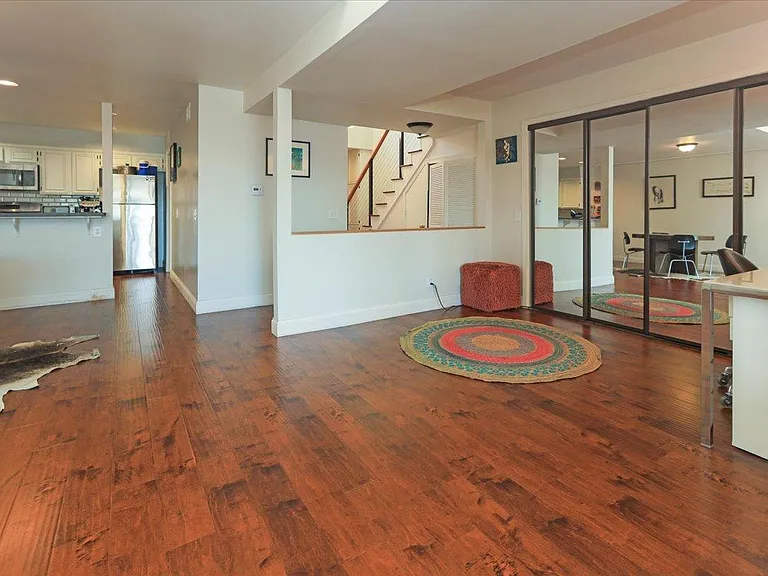 1815 Butler Ave #115 — Photo 10