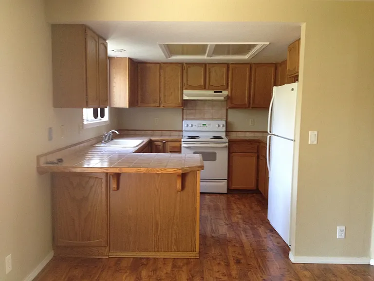 2135 N Monaco Way — Photo 5