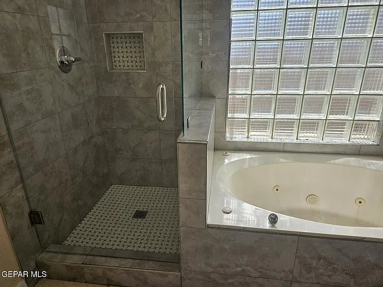 11235 Kachina Dr — Photo 15