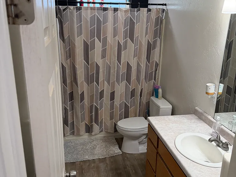 4318 Golden Leaf Cir — Photo 27