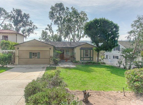 4th image of 3224 Palos Verdes Dr N