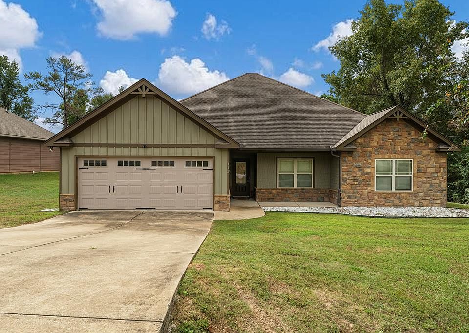 1st image of 116 Lee Road 2194