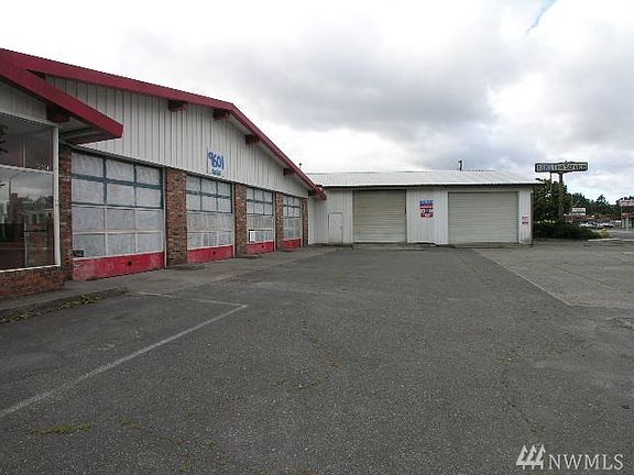 3rd image of 9601 Gravelly Lake Dr SW