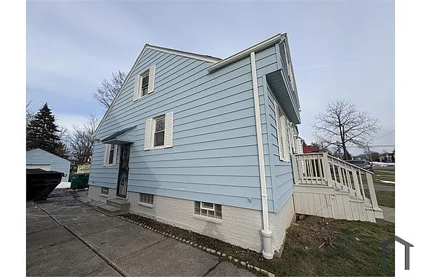 Building Photo - 17513 Mapleboro Ave