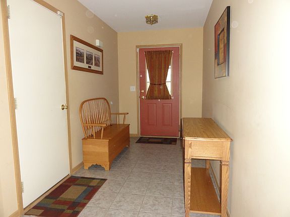 3rd image of 8243 W Pecan Pl