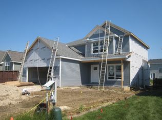 106 Blazing Star, Savoy, IL 61874