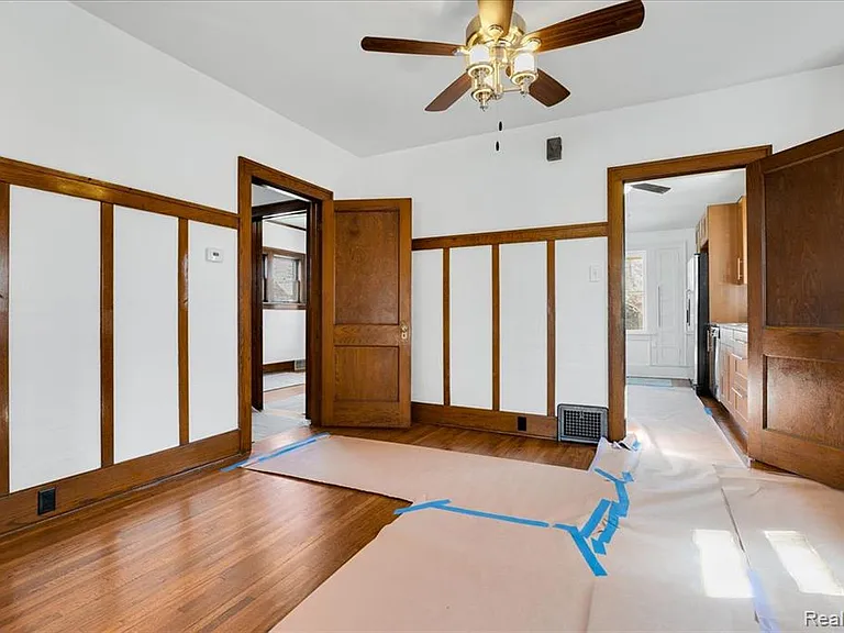 522 N Washington Ave — Photo 4
