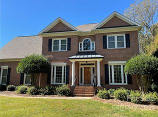 651 Powder Horn Ln, Indian Trail, NC 28079