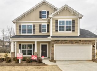 295 Castelton Cir, Boiling Springs, SC 29316