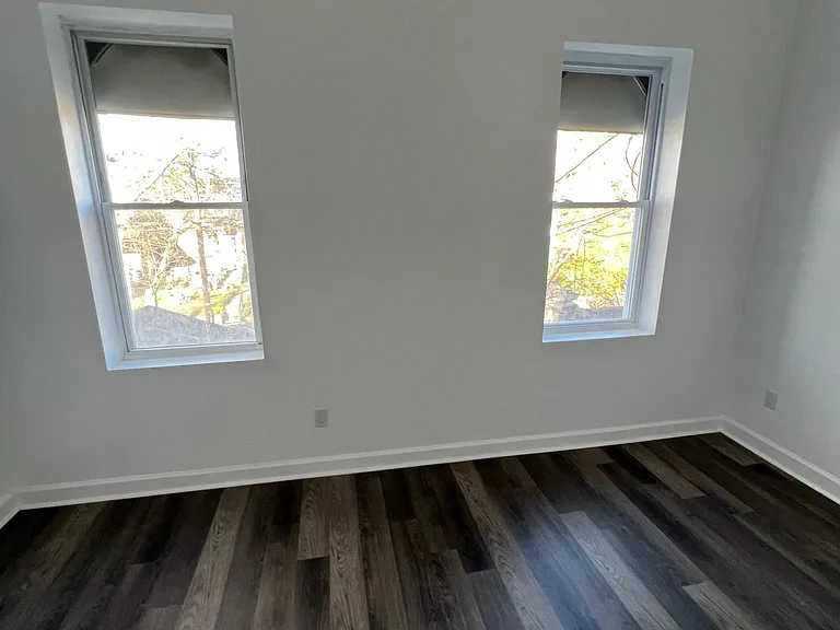 1225 N 54th St #2 — Photo 5