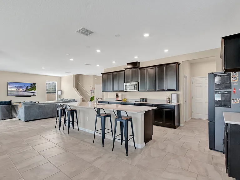 4894 Knoll Ln — Photo 7