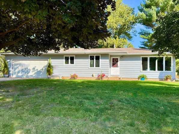 1524 Country Club Rd, Albert Lea, MN 56007