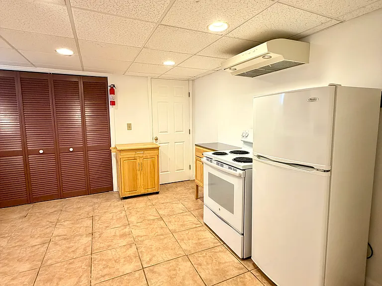 13 Bowdoin Rd #1 — Photo 11