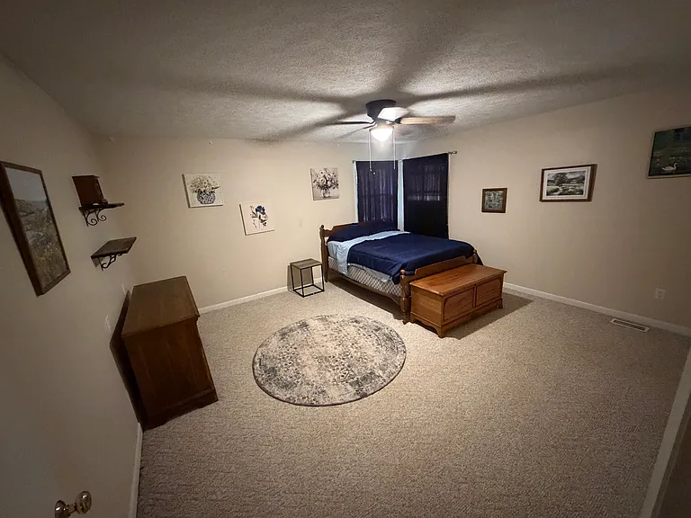 746 Plainview Dr — Photo 10