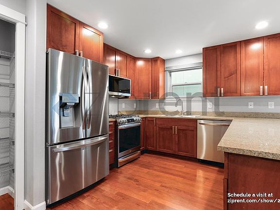 3rd image of 3010 21st Ave W #B
