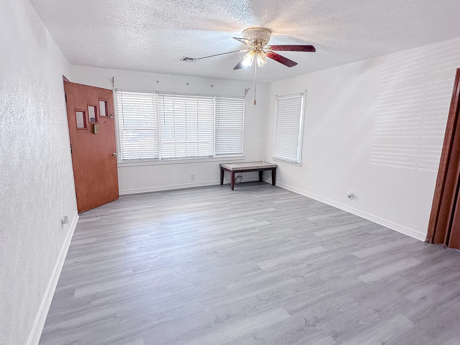3 bed, 1797 sqft, $1,150 — Photo 3