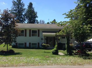 189 Morningview Dr, Alderson, WV 24910