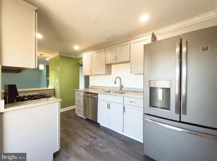 3327 Huntley Square Dr #B, Temple hills, MD