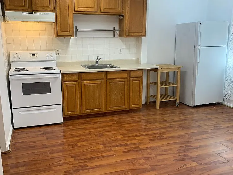 716 N Virgil Ave #716 — Photo 10